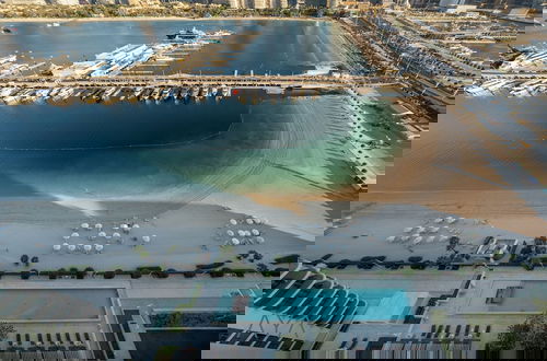 Foto 36 - Luxurious 2BR at Sunrise Bay