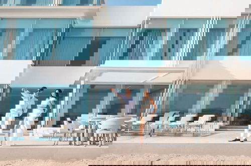 Foto 40 - Beachfront 5BR Villa w Jacuzzi Pool on the Palm