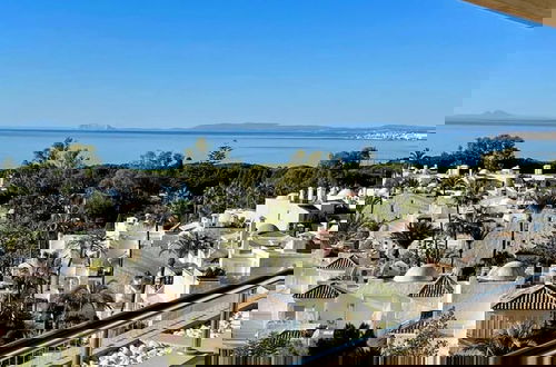 Foto 1 - Beautiful Flat With a Wonderful View Close to the Beach