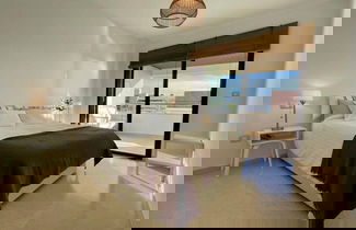 Foto 3 - Beautiful Flat With a Wonderful View Close to the Beach