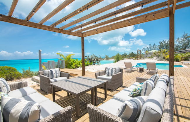 5 BR Luxury Villa On The Sand W Pool - Foto 26