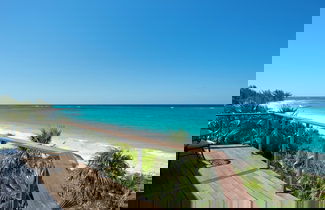 Photo 1 - Buttonwood Bliss: Lux Condo With Views