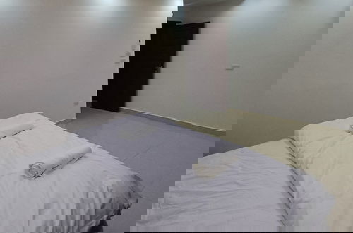 Photo 5 - Laperla Apartment