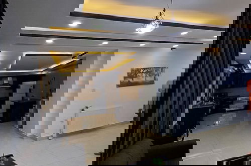 Photo 19 - Laperla Apartment