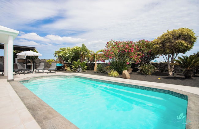Gorgeous Newly Renovated 4-bedroom Villa! - Foto 18