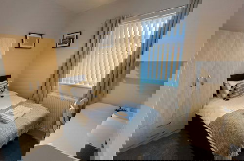 Photo 5 - Storey Apartment - Downstairs 2bed Flat