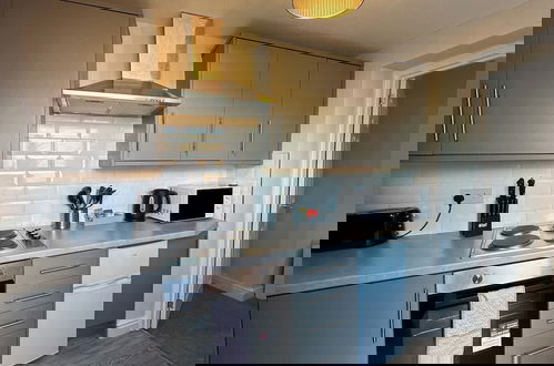 Photo 8 - Storey Apartment - Downstairs 2bed Flat
