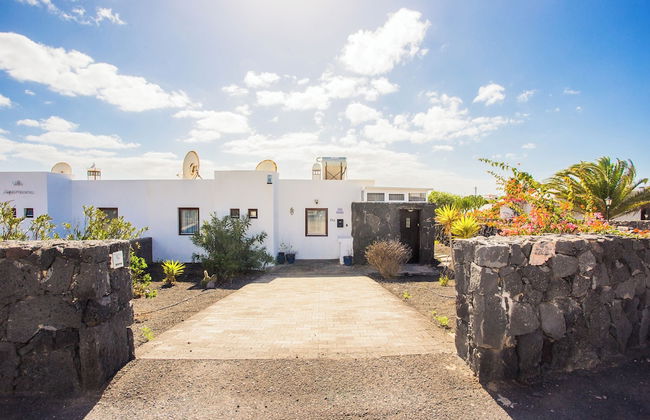 Beautiful 2 Bed Villa With Large Pool Casa Manana - Foto 28