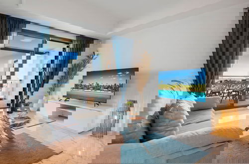 Photo 1 - Sea View Apartment in Casares del Mar - Ref M50