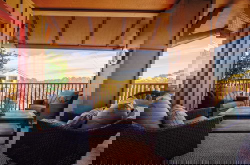 Foto 2 - 30A Kinda Day by Avantstay Pool + Private Beach Top Floor Redfish