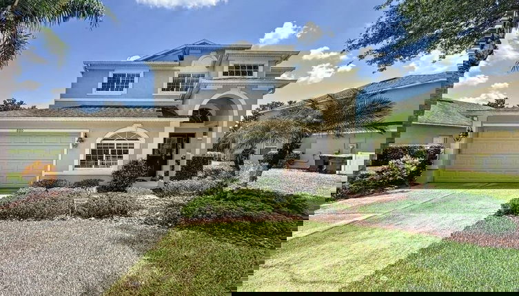 Foto 1 - 4 Bed 4 Bath With Private Pool/spa 4 Bedroom Home by RedAwning