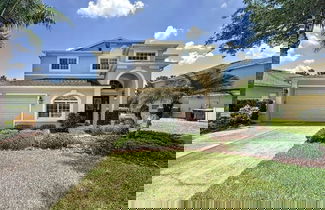Foto 1 - 4 Bed 4 Bath With Private Pool/spa 4 Bedroom Home by RedAwning