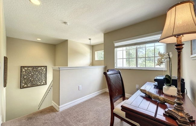 4 Bed 4 Bath With Private Pool/spa 4 Bedroom Home by RedAwning - Foto 58
