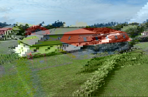 Foto 18 - Apartment With Private Garden in Dar?owo