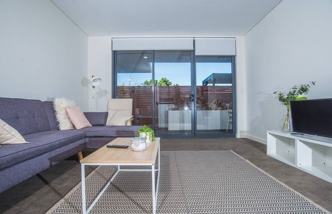 Cozy One Bed APT Closes To Airport In Arncliffe - Photo 10