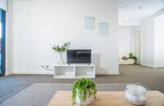 Cozy One Bed APT Closes To Airport In Arncliffe - Photo 2