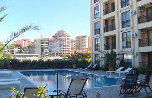 Menada Villa Astoria - Foto 8