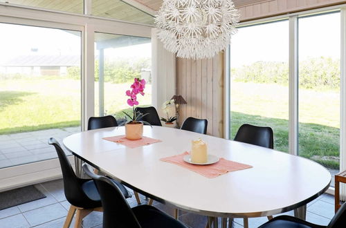 Photo 9 - 6 Person Holiday Home in Lokken-by Traum