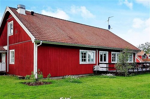Foto 14 - 5 Person Holiday Home in Lammhult, Sverige