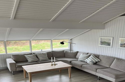 Photo 8 - 12 Person Holiday Home in Hjorring