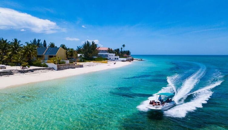 Photo 1 - Blue Ocean Village House at Cable Beach