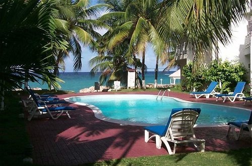 Foto 14 - Ocho Rios Beach Resort at ChrisAnn