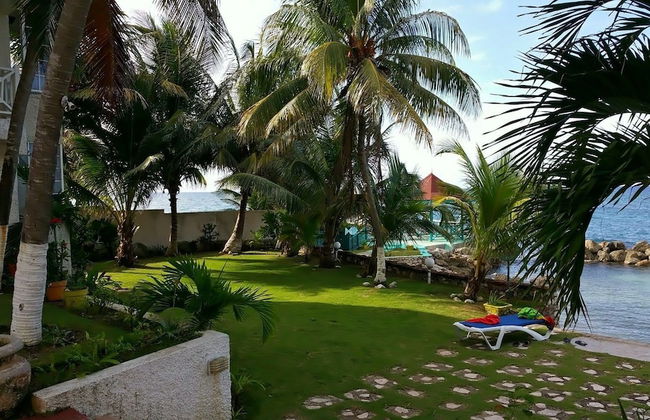 Ocho Rios Beach Resort at ChrisAnn - Photo 32