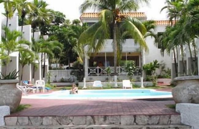 Ocho Rios Beach Resort at ChrisAnn - Photo 17