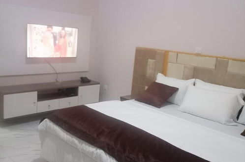 Photo 2 - Captivating 1-bed Studio in Sapele