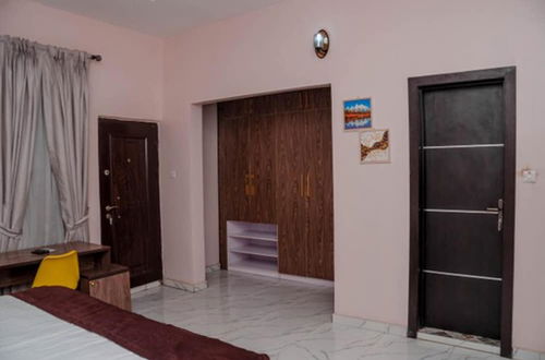 Photo 8 - Captivating 1-bed Studio in Sapele