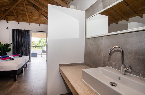 Photo 12 - Casa Maria Curacao. Luxury 6 Bedroom Villa Next to Supermarket & Jan Thiel Beach