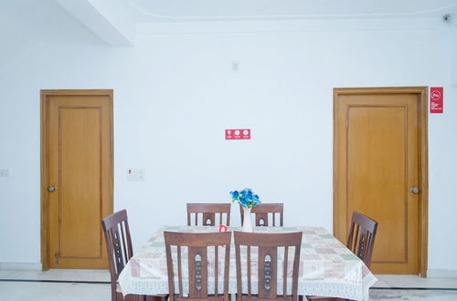 Photo 13 - OYO 11064 Home Elegant 3BHK Villa Near Hiran Magri