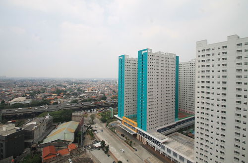 Photo 19 - Apartemen Green Pramuka City by Aparian