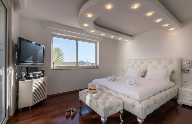 Luxurious Villa with great location - Foto 14