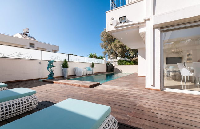 Luxurious Villa with great location - Foto 50