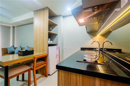 Foto 7 - Comfortable 1BR Apartment at Mustika Golf Residence