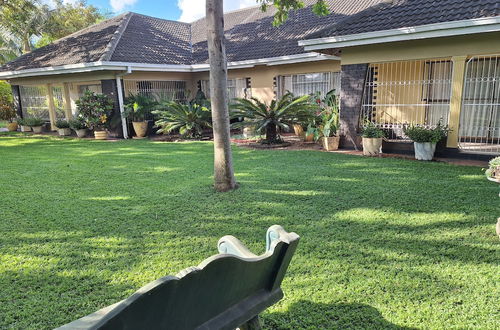 Photo 33 - Charming 6-bed House With Swimming Pool in Harare