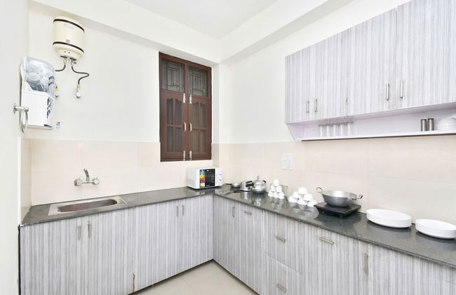 OYO 13878 Home Spacious 3BHK Kumarhatti - Foto 15