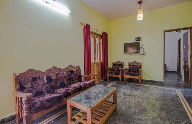 OYO 14181 Home Garden View Studio Morjim Beach - Foto 18