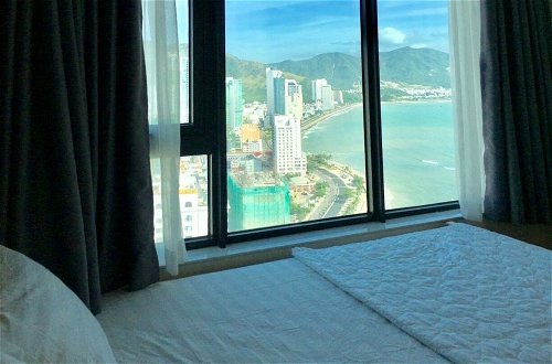Foto 11 - HQH Sea View Apartment