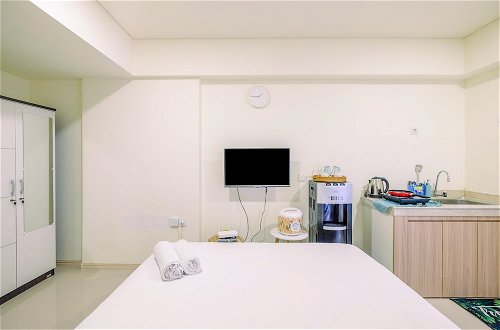 Photo 10 - Simply And Homey Studio Meikarta Apartment
