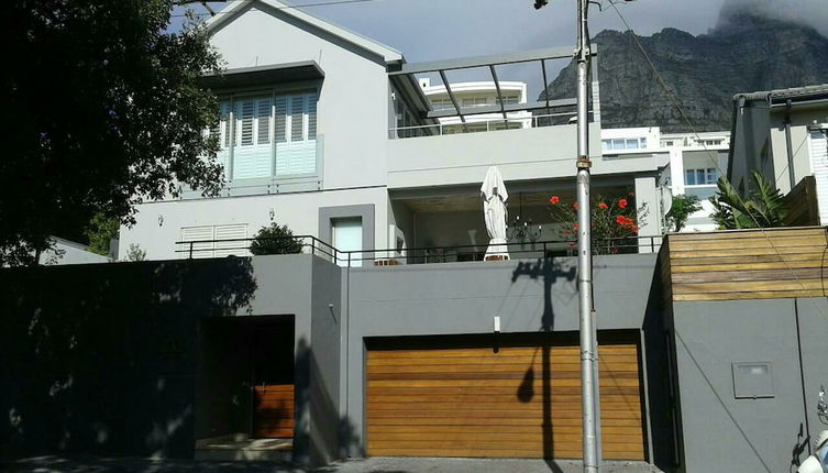 Photo 1 - Camps Bay Apartment