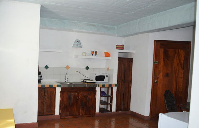 Eco Suites Uxlabil Guatemala City - Foto 20