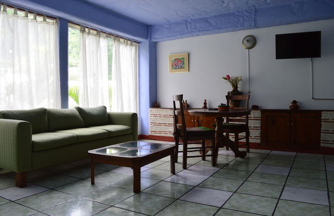 Eco Suites Uxlabil Guatemala City - Foto 29