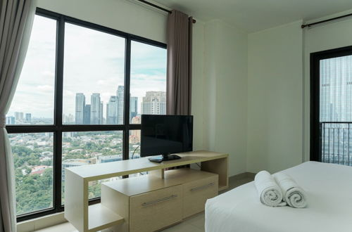 Foto 4 - Modern Style 2BR at Tamansari Semanggi Apartment