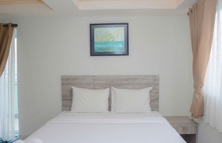 Foto 2 - Comfy and Minimalist Studio at Amethyst Apartment