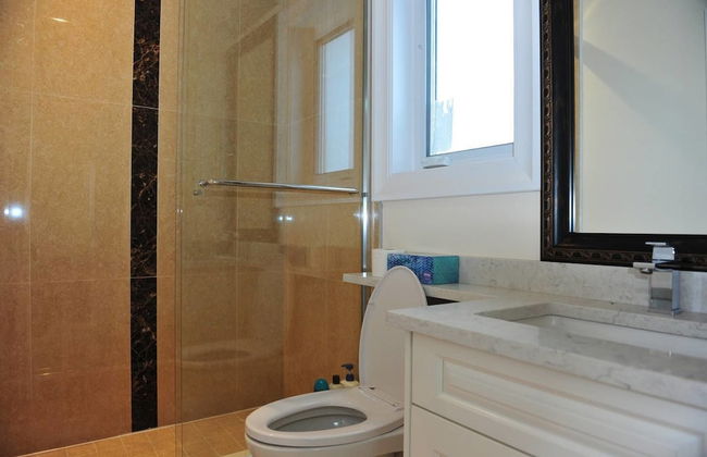 Brand New Luxury House - Foto 12