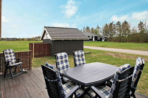 Photo 21 - 8 Person Holiday Home in Hovborg