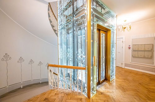 Foto 29 - WINWINSTAY Art Nouveau Lumiere Residence
