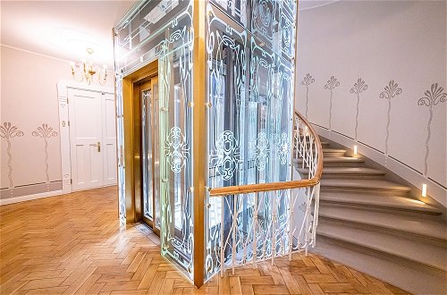 Photo 24 - WINWINSTAY Art Nouveau Lumiere Residence